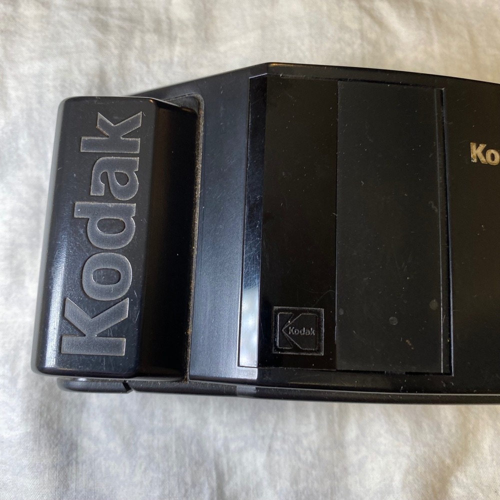 Kodak S500AF 35mm Autofocus Film Camera With Original Kodak Carrying Case - Picture 3 of 12